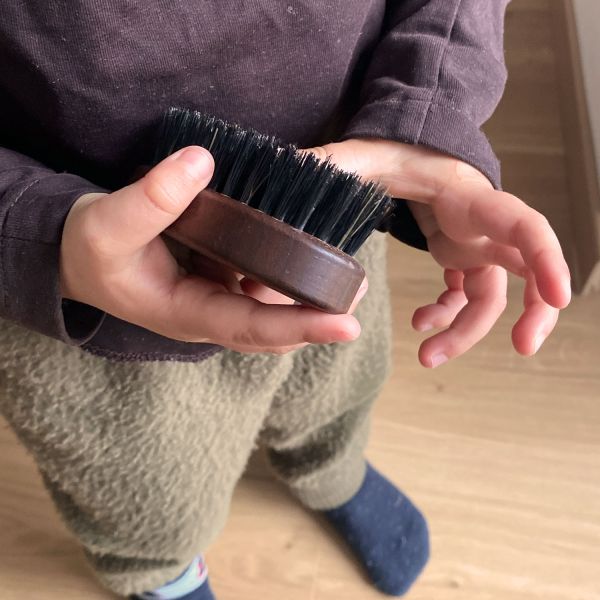 Kinderbürste "Trudi" | Nussbaumholz Kinderbürste "Trudi" | Nussbaumholz
